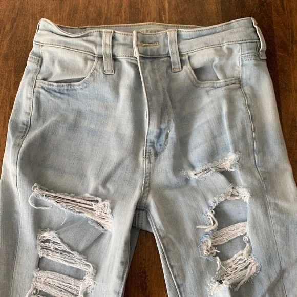 American Eagle high rise jegging. - Picture 3 of 7